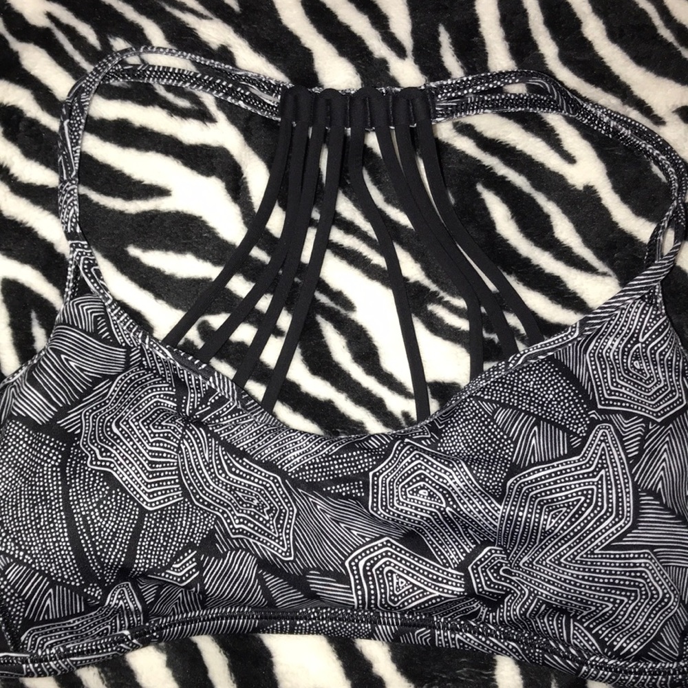 Used - very good condition lululemon bra